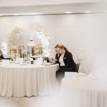 Akademia Wytwornia Slubow 244