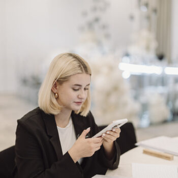 Akademia Wytwornia Slubow 303