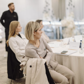 Akademia Wytwornia Slubow 306