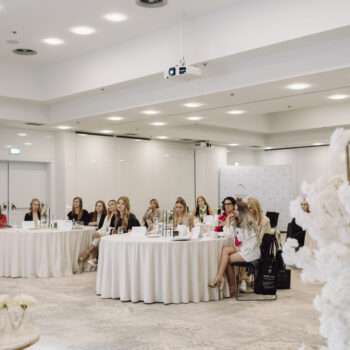 Akademia Wytwornia Slubow 341