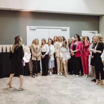 Akademia Wytwornia Slubow 347