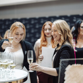 Akademia Wytwornia Slubow 416