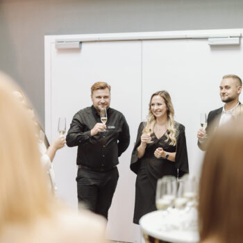 Akademia Wytwornia Slubow 419