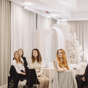 Akademia Wytwornia Slubow 89